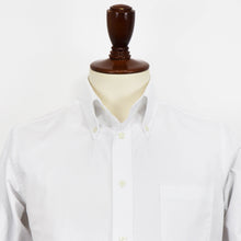 画像をギャラリービューアに読み込む, INDIVIDUALIZED SHIRTS(インディヴィジュアライズド シャツ)Giotto 別注 STANDARD FIT スタンダードフィット ボタンダウン コットン オックスフォードシャツ【ホワイト】国内正規品