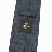 画像をギャラリービューアに読み込む, BRUNO(ブルーノ)スフォデラートトレピエゲ ウールタイ ZIGNONE ジニョーネ 生地使用 トレピエゲ 三つ折り ウール ネクタイ【グレー】正規販売店