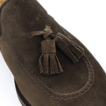 画像をギャラリービューアに読み込む, WH(ダブルエイチ)ヤヌスカーフ スエードタッセルローファー 【ブラウン】