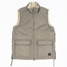 画像をギャラリービューアに読み込む, TAION(タイオン)ミノンダウン ミリタリー リバーシブル ハイネック ボア ベスト【ライトモカ×ベージュ】国内正規品