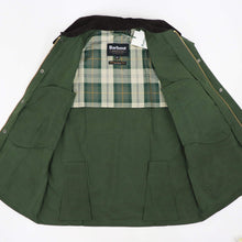 画像をギャラリービューアに読み込む, Barbour(バブアー)OS Bedale / オーバーサイズ ビデイル コットンカジュアルジャケット【グリーン】国内正規品