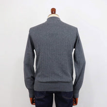 画像をギャラリービューアに読み込む, Vandori(ヴァンドリ)針抜き コットンカシミヤ モックネック ニット【ミディアムグレー】国内正規品