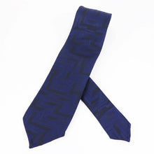 画像をギャラリービューアに読み込む, BRUNO(ブルーノ)スフォデラートトレピエゲ ウールタイ ZIGNONE ジニョーネ 生地使用 トレピエゲ 三つ折り ウール ネクタイ【ブルー×ブラック】正規販売店