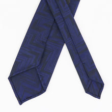 画像をギャラリービューアに読み込む, BRUNO(ブルーノ)スフォデラートトレピエゲ ウールタイ ZIGNONE ジニョーネ 生地使用 トレピエゲ 三つ折り ウール ネクタイ【ブルー×ブラック】正規販売店