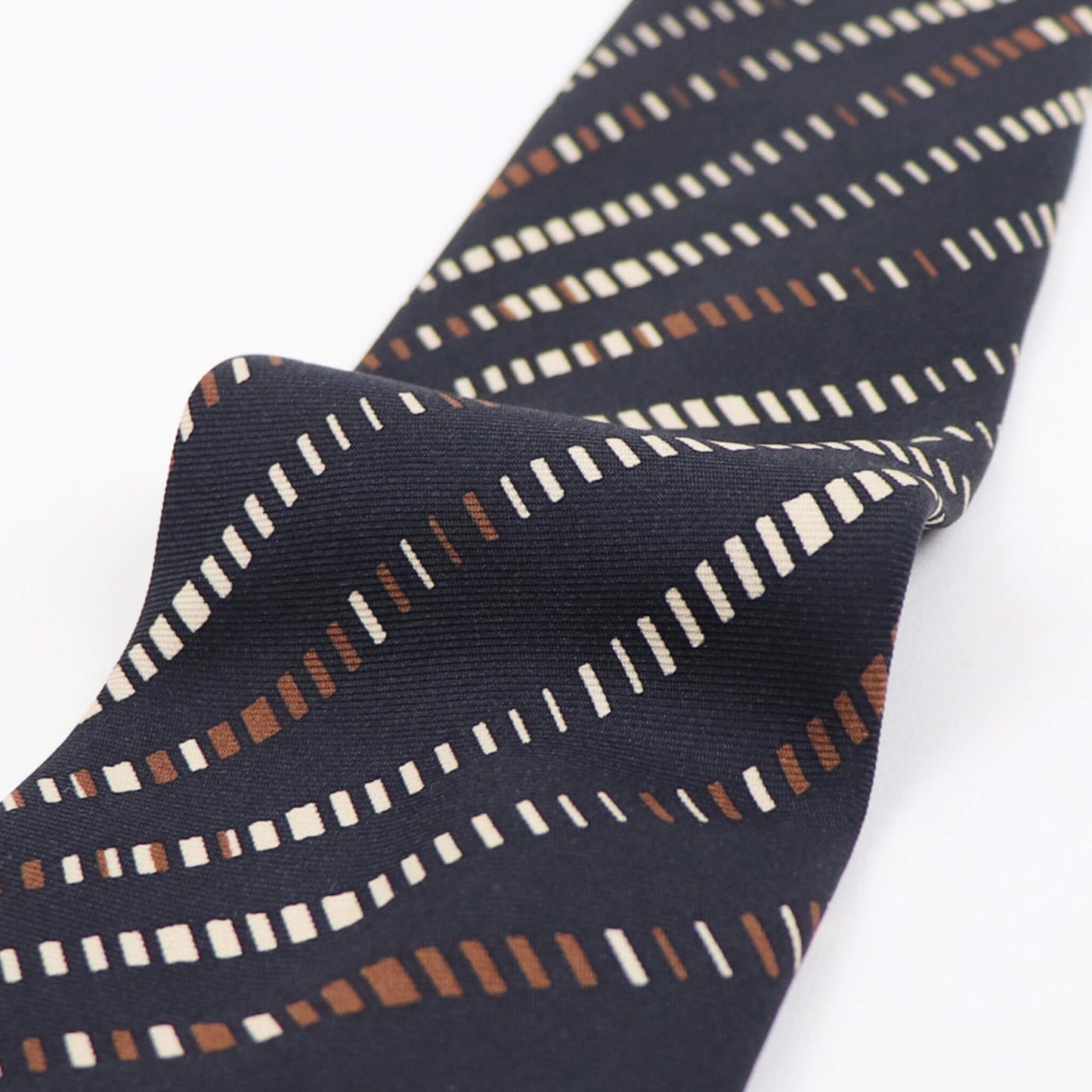 HOLLIDAY&BROWN(ホリデーアンドブラウン)ハンドメイド シルク タイ【ブラック】国内正規品