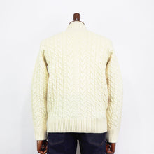 画像をギャラリービューアに読み込む, Vandori(ヴァンドリ)フレンチメリノウール ケーブル編みミドルタートルネック【ホワイト】国内正規品