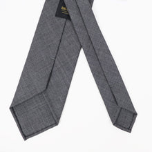 画像をギャラリービューアに読み込む, BRUNO(ブルーノ)スフォデラートトレピエゲ ウールタイ DORMEUIL / ドーメル 生地使用 トレピエゲ 三つ折り ウール ネクタイ【グレー】正規販売店