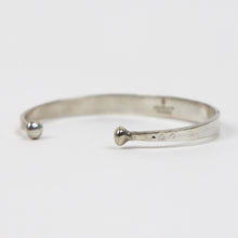 画像をギャラリービューアに読み込む, ADAWAT'N TUAREG(アダワットゥン トゥアレグ)Ignwan / イグヌワン バングル シルバー925【シルバー】国内正規品