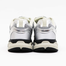 画像をギャラリービューアに読み込む, MOISTHROUGH360(モイスルー)VENTIRIS MT【シルバー】国内正規品