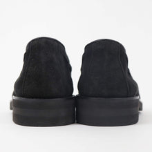 画像をギャラリービューアに読み込む, WH(ダブルエイチ)ヤヌスカーフ スエードタッセルローファー 【ブラック】