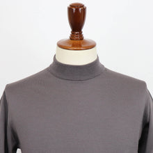 画像をギャラリービューアに読み込む, nomiamo(ノミアモ)定番 モックネック ニット 33ゲージ【グレー】国内正規品