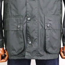 画像をギャラリービューアに読み込む, Barbour(バブアー)Bedale / ビデイル OS WAX ガーメント付【グリーン】国内正規品