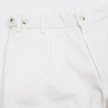 画像をギャラリービューアに読み込む, dotBravo(ドットブラーボ)Inghilterra Militare イギリス軍 プリーツ入り コットン ショート パンツ【ホワイト】国内正規品