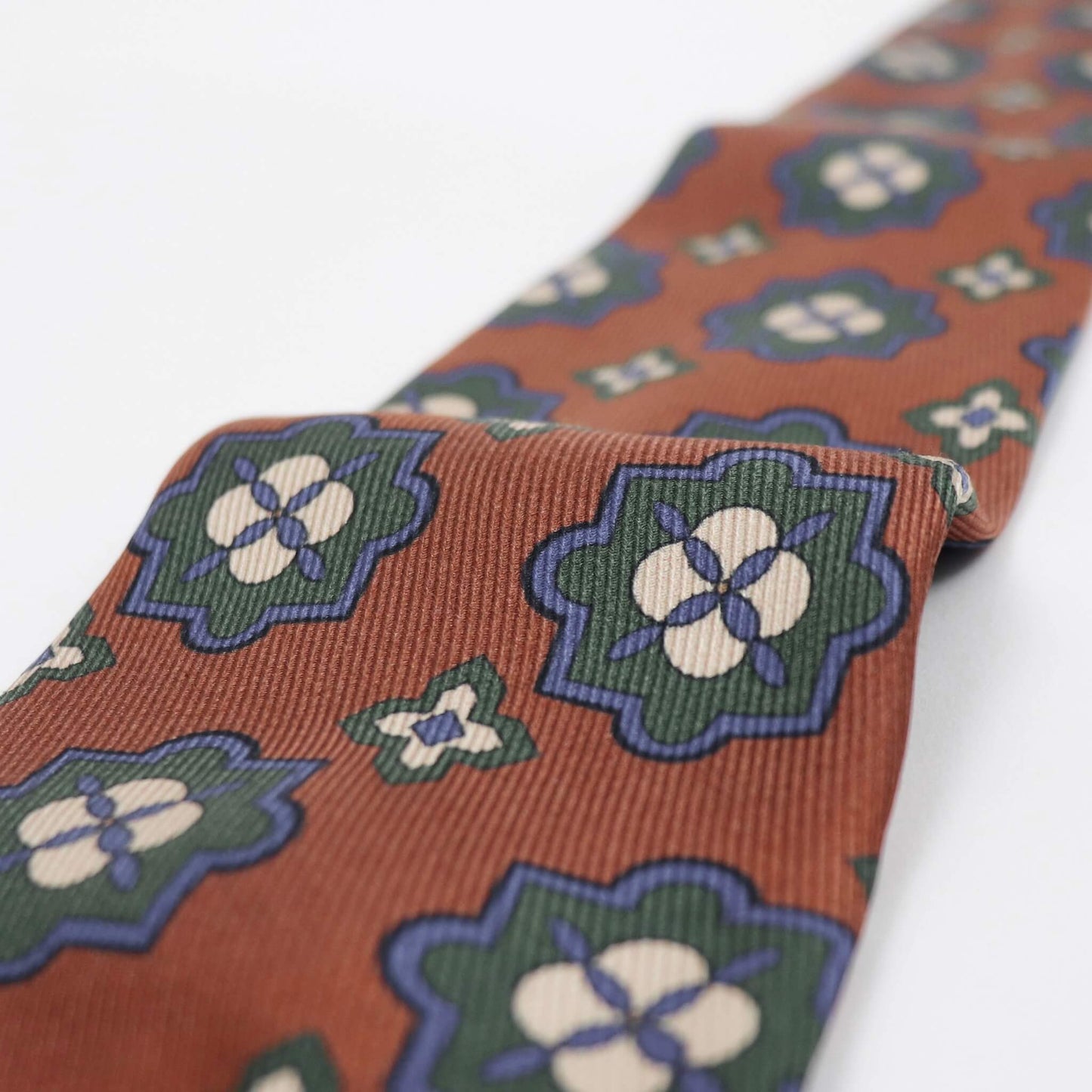 Spacca Neapolis(スパッカ ネアポリス)トレピエゲ 三つ折り シルク タイ【キャメル】国内正規品