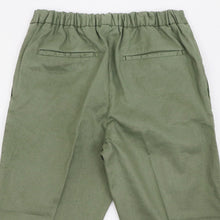 画像をギャラリービューアに読み込む, DEVORE(デヴォレ)ドローストリングス ストレッチ パンツ【オリーブ】国内正規品