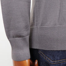 画像をギャラリービューアに読み込む, nomiamo(ノミアモ)定番 モックネック ニット 33ゲージ【グレー】国内正規品