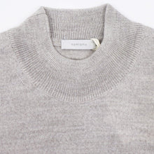 画像をギャラリービューアに読み込む, nomiamo(ノミアモ)12G メリノウール モックネックニット【トープベージュ】国内正規品