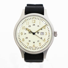 画像をギャラリービューアに読み込む, NAVAL WATCH(ナバルウォッチ)Naval military watch Mil.-01C US Force Type 【ホフホワイト】国内正規品