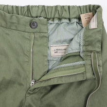 画像をギャラリービューアに読み込む, DEVORE(デヴォレ)ドローストリングス ストレッチ パンツ【オリーブ】国内正規品