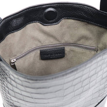 画像をギャラリービューアに読み込む, PELLE MORBIDA(ペッレ モルビダ)ワンハンドルバッグ 巾着【ブラック】国内正規品