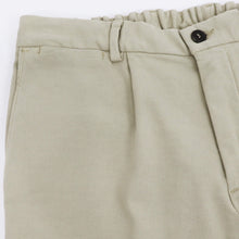 画像をギャラリービューアに読み込む, DEVORE(デヴォレ)ストレッチ コットンパンツ【ライトベージュ】国内正規品