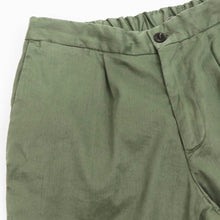 画像をギャラリービューアに読み込む, DEVORE(デヴォレ)ドローストリングス ストレッチ パンツ【オリーブ】国内正規品