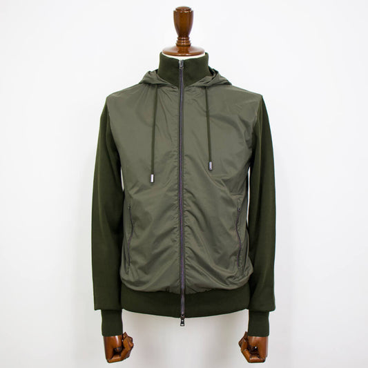 HERNO(ヘルノ)ナイロン×ニット 切り替え ハイブリッド ダブルジップ ブルゾンMC000157U【カーキ】国内正規品