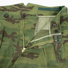 画像をギャラリービューアに読み込む, BERWICH(ベルウィッチ)SCOTCH SHORT スコッチ 2プリーツ コットン ショート パンツ【ミリタリーグリーンカモフラ】国内正規品
