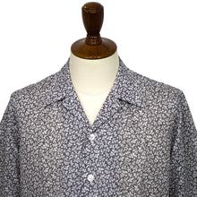画像をギャラリービューアに読み込む, ORIAN(オリアン)「MARMY」プラント柄 コットン オープンカラー 半袖シャツ【チャコール×ホワイト】国内正規品