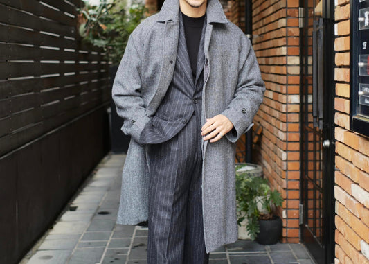 【 MACKINTOSHのコート×スーツ 】