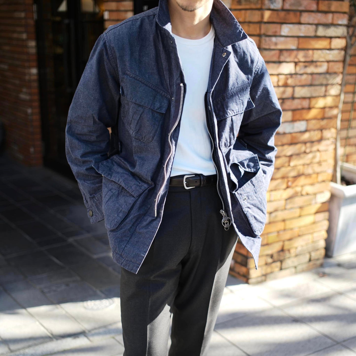 Barbour（バブアー）"Heritage + / ヘリテージ プラス" ジャングル ファティーグ ジャケットデニム ミリタリー【ネイビー】国内正規品