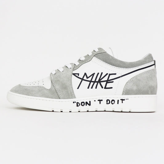 MIKE（マイク）DON’T DO IT ローカット レースアップ レザースニーカー【ホワイト×グレー】国内正規品