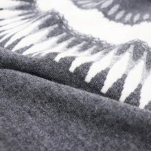 画像をギャラリービューアに読み込む, Vandori（ヴァンドリ）求心柄 ジップブルゾン ウールカシミヤ【チャコール】国内正規品
