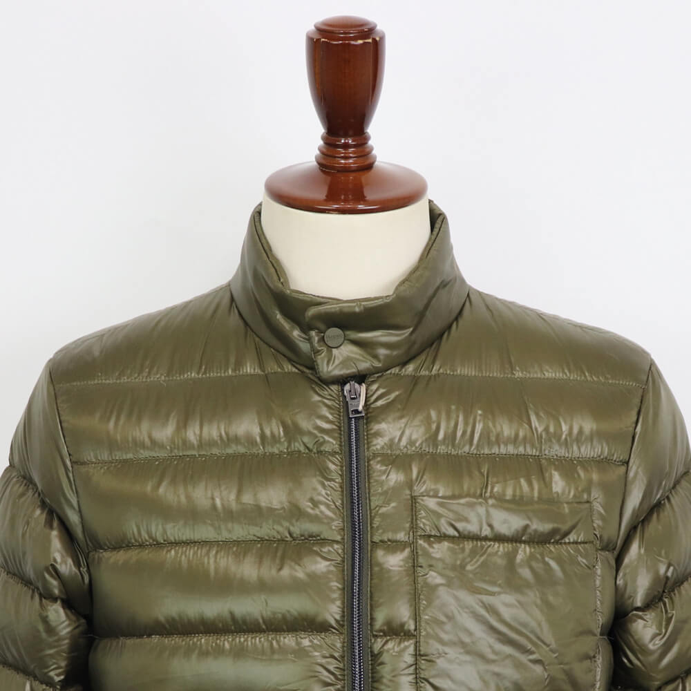 HERNO（ヘルノ）Resort ライダース ナイロン ウルトラライト ダウンブルゾン【カーキ】国内正規品