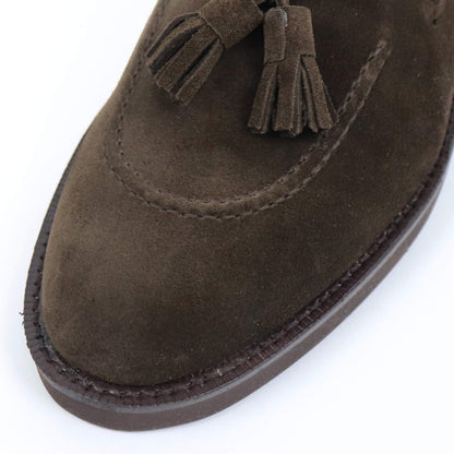 WH（ダブルエイチ）ヤヌスカーフ スエードタッセルローファー 【ブラウン】