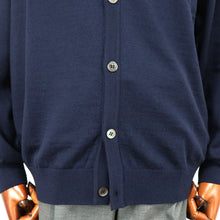 画像をギャラリービューアに読み込む, MOONCASTLE（ムーンキャッスル）12G Merino Wool Cardigan 12ゲージ メリノウール カーディガン【ネイビー】国内正規品
