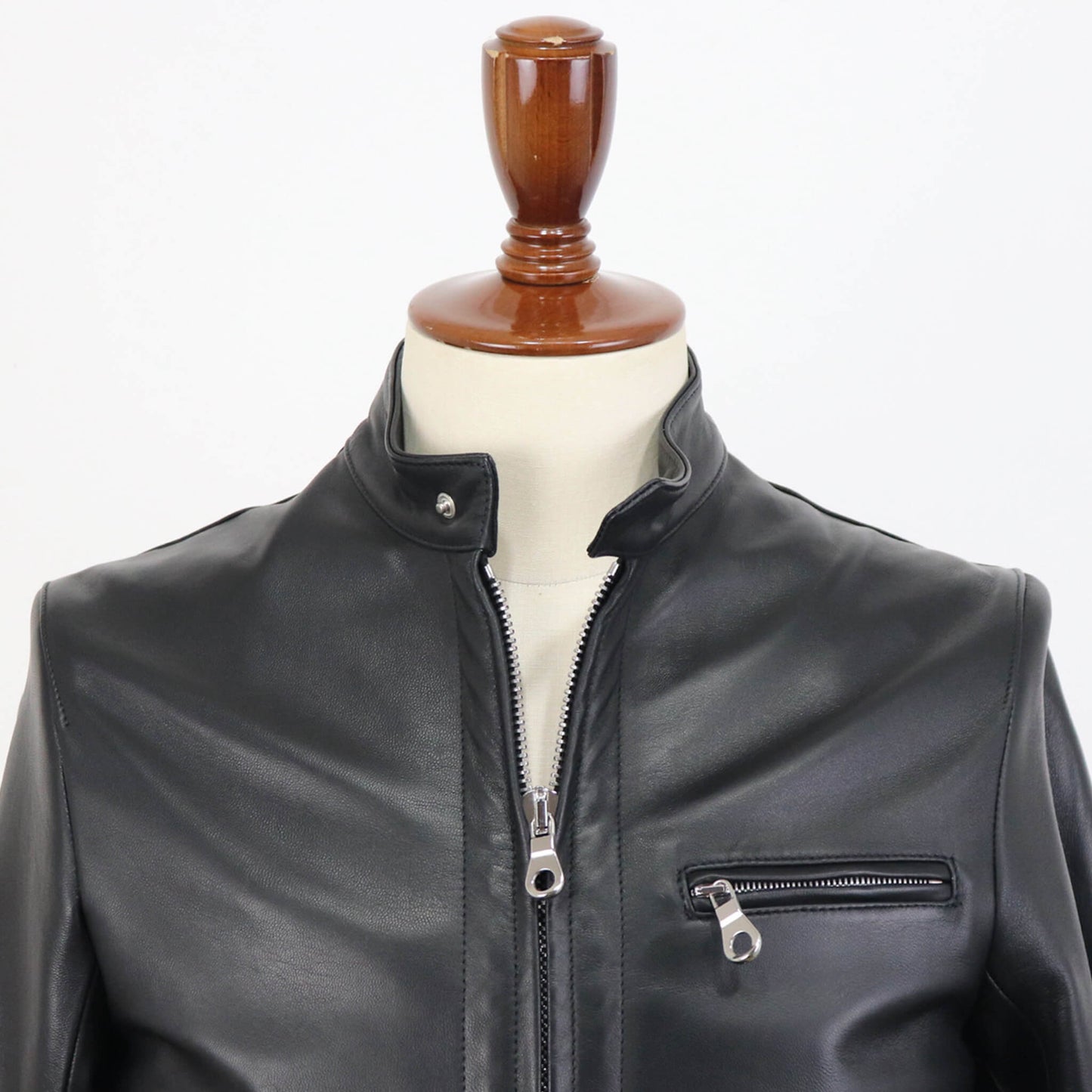 CINQUANTA（チンクワンタ）STAND COLLAR SINGLE RIDERS スタンドカラー シングル ライダース ジャケット シルバージップ【ブラック】国内正規品