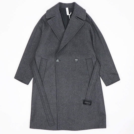 hevo（イーヴォ）BRINDISI ブリンディジ ダブルブレスト ベルテッド ウール コート【チャコールグレー】国内正規品