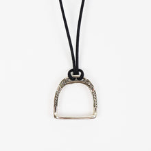 画像をギャラリービューアに読み込む, ADAWAT&#39;N TUAREG（アダワットゥン トゥアレグ）Afeqqer Sansalt / アフケール スンスルト シルバー925 鐙 シルバー ネックレス【シルバー】国内正規品
