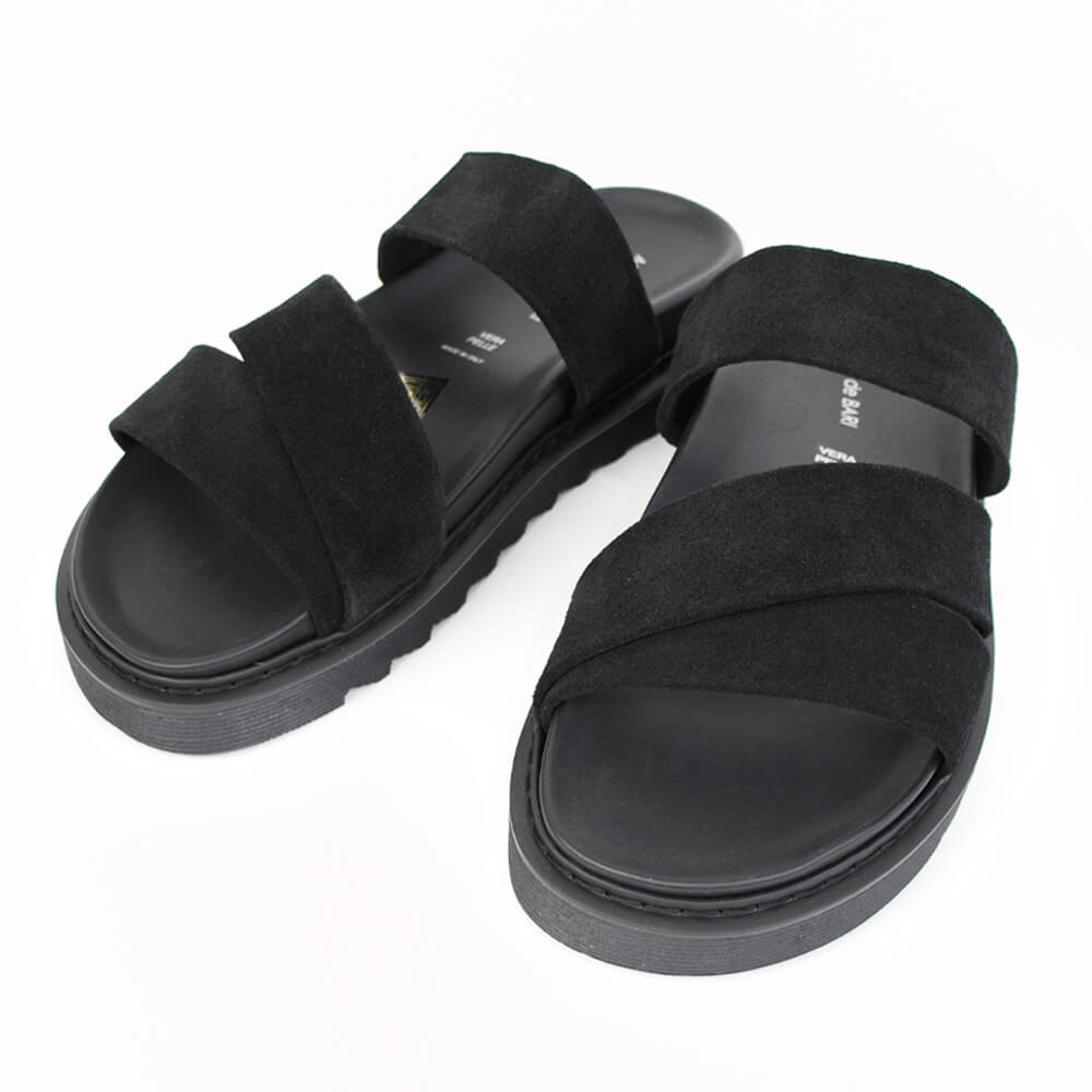 MAURO de BARI（マウロデバーリ）スエード トリプルストラップ サンダル【ブラック】国内正規品