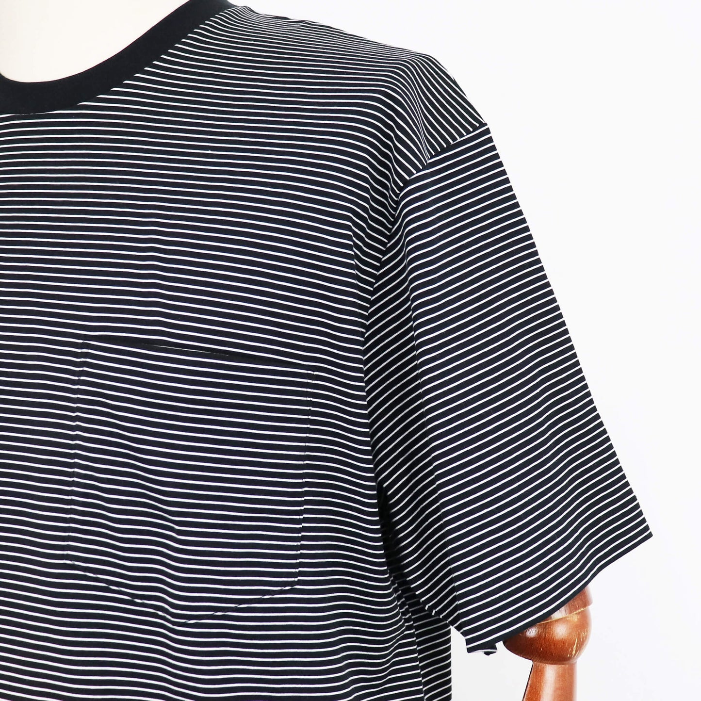 handvaerk（ハンドバーク）クルーネック ポケット付き ボーダーTシャツ【ブラック×ホワイト】国内正規品