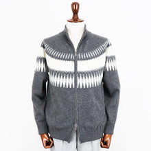 画像をギャラリービューアに読み込む, Vandori（ヴァンドリ）求心柄 ジップブルゾン ウールカシミヤ【チャコール】国内正規品
