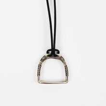 画像をギャラリービューアに読み込む, ADAWAT&#39;N TUAREG（アダワットゥン トゥアレグ）Afeqqer Sansalt / アフケール スンスルト シルバー925 鐙 シルバー ネックレス【シルバー】国内正規品
