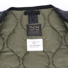 画像をギャラリービューアに読み込む, TAION（タイオン）ミリタリー クルーネック ダウンベスト ソフトシェル【ブラック】国内正規品
