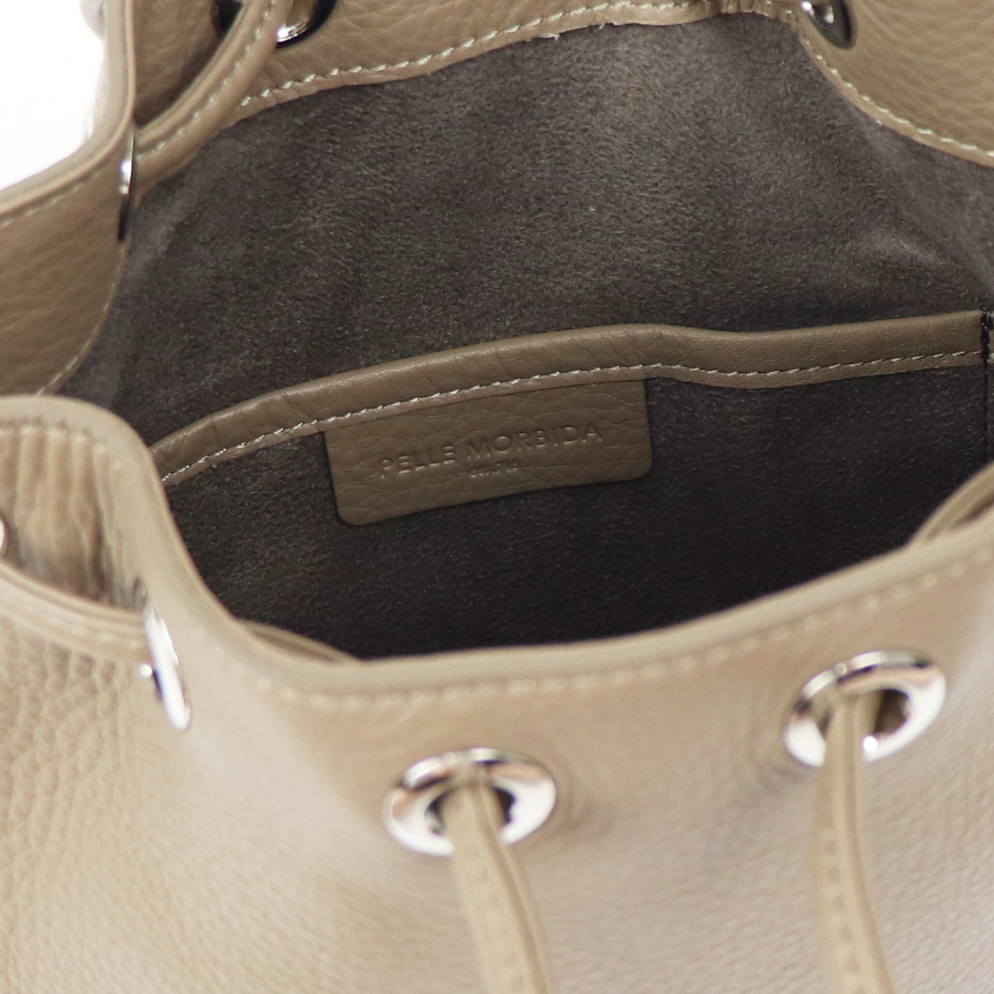 PELLE MORBIDA（ペッレ モルビダ）ドローストリングバッグ【トープ】国内正規品