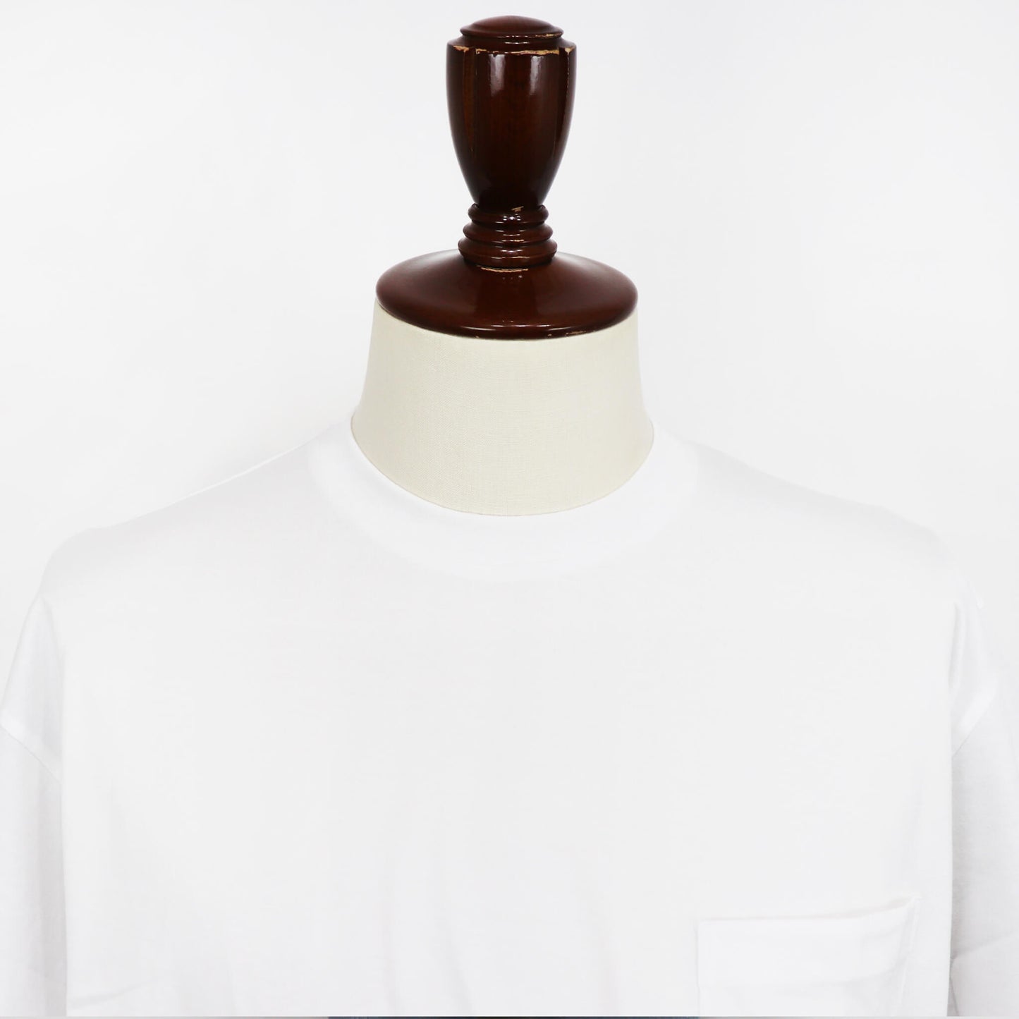 handvaerk（ハンドバーク）クルーネック ポケット付き Tシャツ【ホワイト】国内正規品