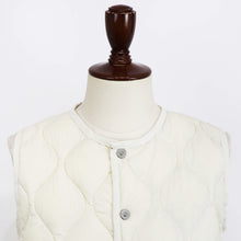 画像をギャラリービューアに読み込む, TAION（タイオン）ミリタリー クルーネック ダウンベスト ソフトシェル【オフホワイト】国内正規品
