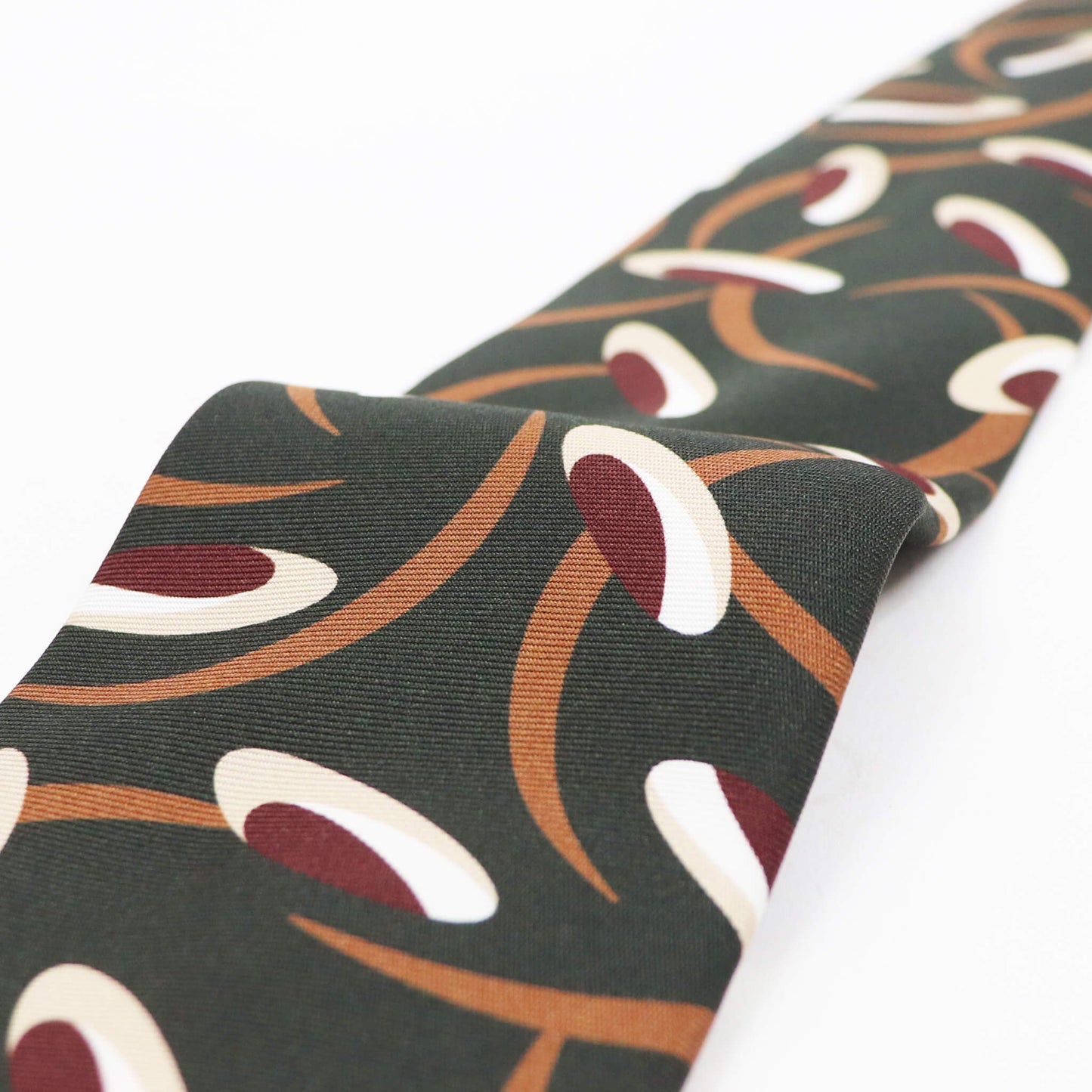 HOLLIDAY&BROWN（ホリデーアンドブラウン）ハンドメイド シルク タイ【カーキ】国内正規品