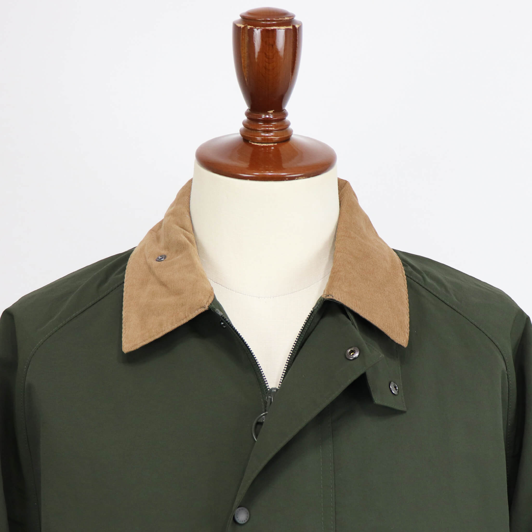 Barbour（バブアー）TRANSPORT / トランスポート ナイロンジャケット