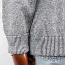 画像をギャラリービューアに読み込む, Vandori（ヴァンドリ）カシミヤブレンド ハイネックジップ ブルゾン【ミディアムグレー】国内正規品
